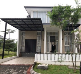 Rumah Full Furnished di The Peak CitraGarden