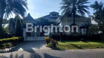 Rumah sultan super besar mewah full furnish