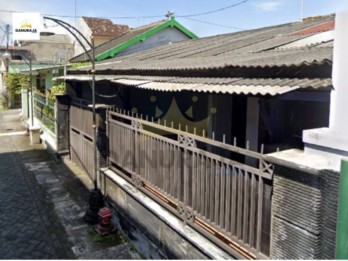 Rumah Kediri Kota -105m²- Ngronggo