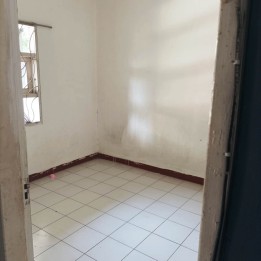 Dikontrakan Rumah Komplek Rancamanyar Samping Masjid LB 60 m2