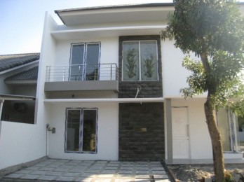 Rumah Baru Minimalis di Citraland Bukit Palma Surabaya.