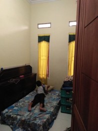 Rumah minimalis di ujung harapan bekasi