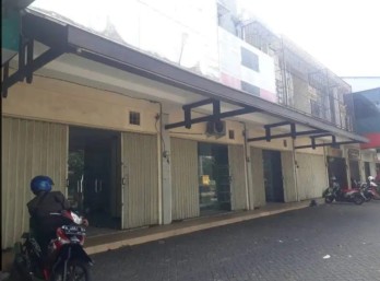Sewa Ruko gandeng 3 (2 lantai) di Sawojajar
