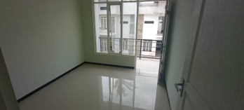 Dijual Rumah 2 Lantai di Perum Alfania Residence Pakis