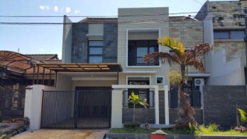 RUMAH 2 LANTAI STRATEGIS SIAP HUNI DI KOTA MALANG