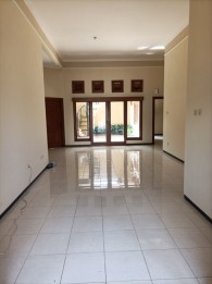Rumah 2 Lantai di kawasan exclusive Puncak Dieng Malang