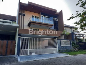 Rumah Baru 2,5 lantai Modern Minimalis Araya