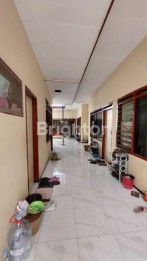 Rumah semi Kos daerah Tidar bawah