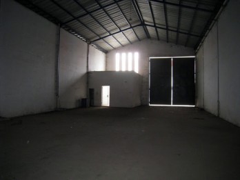 Sewa Gudang Siap Pakai di Pergudangan Legundi Bizpark, Driyorejo, Gresik