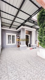 Dijual Rumah Komplek Menteng Indah Cluster The