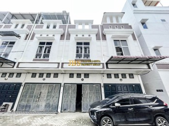 Dijual Townhouse Komplek Mentari Permata Jalan