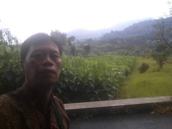 Tanah ponpes Al izah kota batu(Madewo apples)