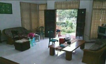 Villa dekat agro.museum angkut kota batu(Madewo apples,)