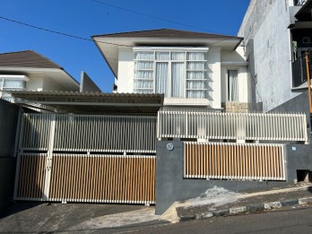 rumah lembah dieng lingkungan sangat tenang,