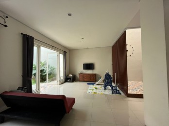 rumah lembah dieng lingkungan sangat tenang,