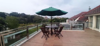 rumah villa puncak tidar