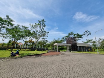 tanah strategis di Pine Hill perumahan kota  araya  malang