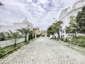 Dijual Villa Komplek Royal Sumatera Cluster Royal Golf Mansion Kondisi Koso