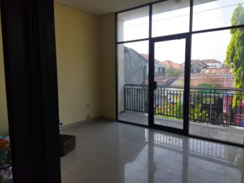 Sewa Tempat Usaha Kantor 2 Lantai 4×7 Hayam Wuruk Kesiman