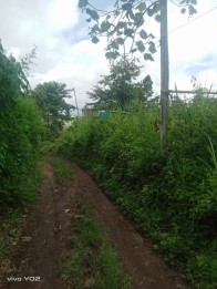Tanah dekat kings park.puri indah kota batu(Madewo apples)