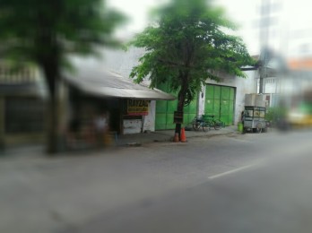 DIJUAL RUMAH TUA DI TEPI JALAN HASANUDIN PASURUAN KOTA, JATIM