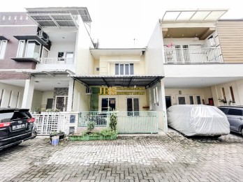 Dijual Villa Komplek Mutiara Residence Jalan