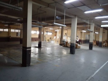 Pabrik & Gudang Siap Pakai Raya Margomulyo Strategis