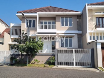 Rumah Mewah di Villa Puncak Tidar Malang GMK02787