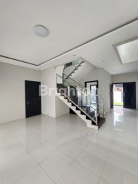 Rumah dijual di araya kota malang