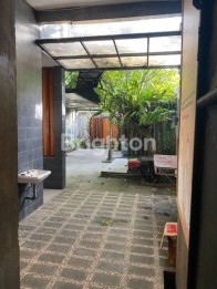 ruko dijual di area dinoyo kota malang