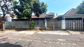 rumah dijual di area buah-buahan kota malang