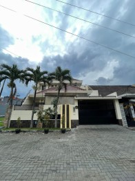 rumah dijual di area soekarno hatta kota malang
