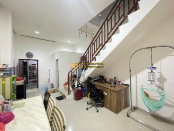Dijual Ruko Siap Huni Jalan Pantai Burung 3 (Daerah Jl.B.Katamso)