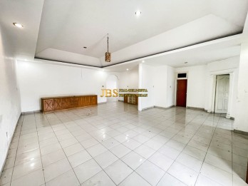 Dijual Rumah Siap Huni Komplek Citra Wisata Jalan