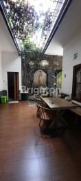 RUMAH / TEMPAT USAHA IJEN MALANG