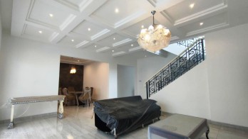 Dijual Rumah Mewah 2 Lantai Full Furnished di Wisata Bukit Mas Surabaya