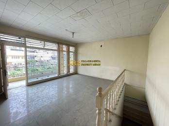Dijual Villa Siap huni Komplek Tembakau Deli