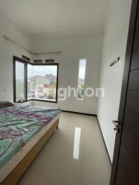 RUMAH 2 LANTAI DEKAT MACHUNG TIDAR MALANG