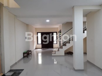 RUMAH KOS BARU 17 KAMAR - DAERAH SUHAT MALANG
