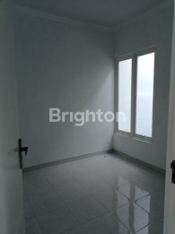 RUMAH SIAP HUNI BRIDGETOWN TIDAR MALANG