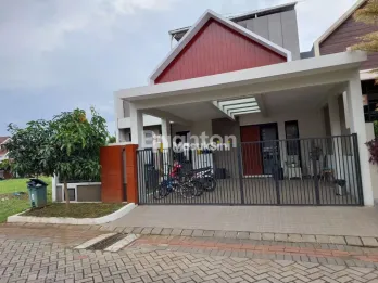 Rumah 3 Lantai Full Furnish View Gunung Dieng Malang