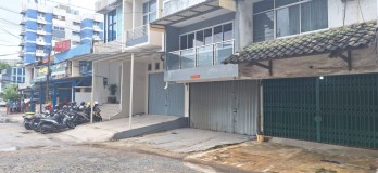 Dijual Ruko Murah Strategis 2 Lantai di Komplek