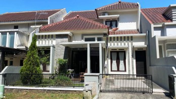 Dijual Rumah Minimalis Modern di Villa Puncak