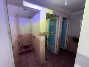 Dijual Gedung Jalan MH Thamrin (Dekat Bank BRI Dan Bank Danamon)
