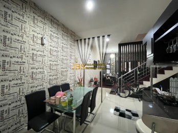 Dijual Villa Komplek Grand Legian Jalan Kapten Muslim - Medan
