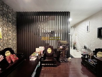 Dijual Villa Komplek Grand Legian Jalan Kapten Muslim - Medan