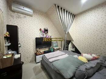 Dijual Villa Komplek Grand Legian Jalan Kapten Muslim - Medan