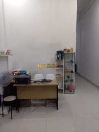 Jual Ruko Kondisi Siap Huni di Jalan Karantina -