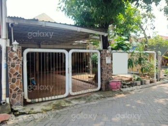 Rumah Bagus 6 Kamar di Jalan Kutisari Surabaya
