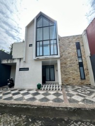 Rumah Baru Hanya 100 m Dari Balai Kota Batu GMK02849